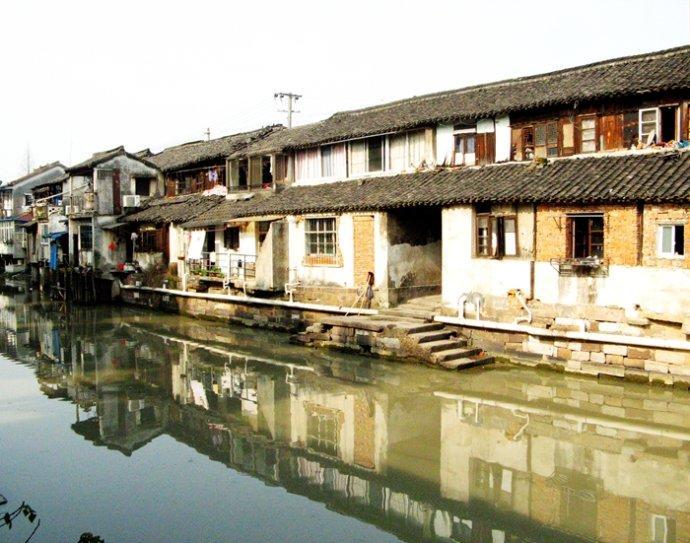 三元里地铁站可以直接进去广州站吗游戏画面